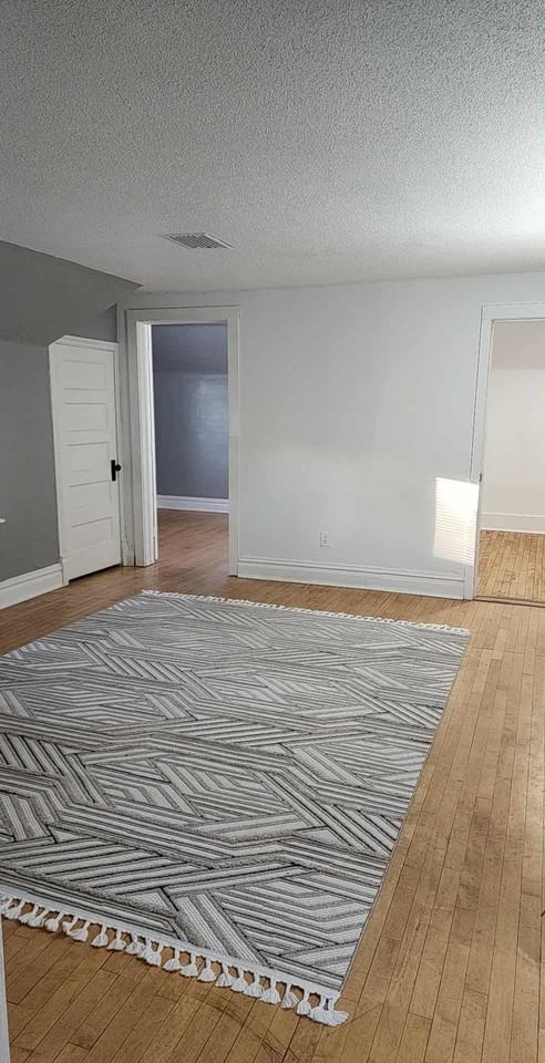 531 Cochrane St #2 - Photo 7 of 19