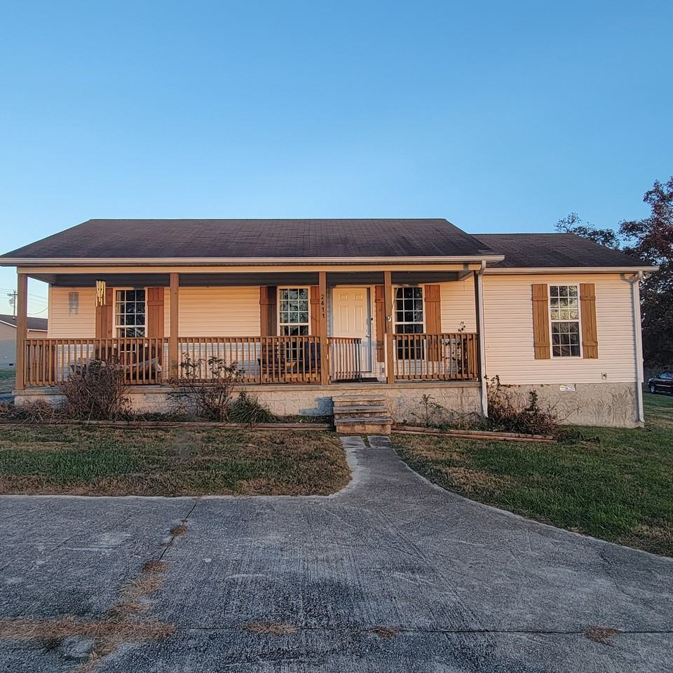 2411 Standing Stone Hwy #NA - Photo 2 of 20