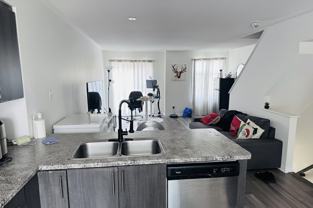 Camden Pvt - Photo 1 of 1