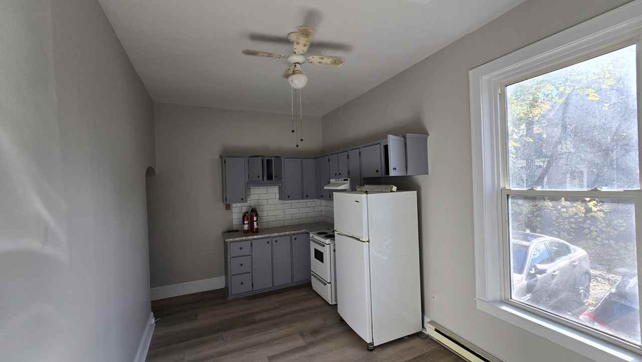 97 Alma Street #1 - Photo 6 of 9