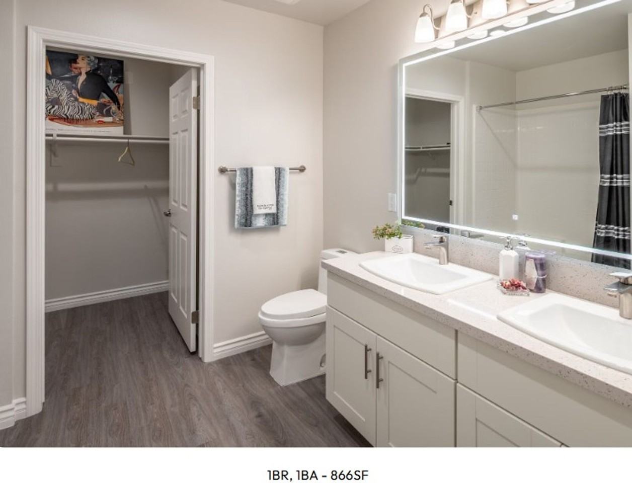 Centerpointe at Market Apartments - Photo 4 of 50