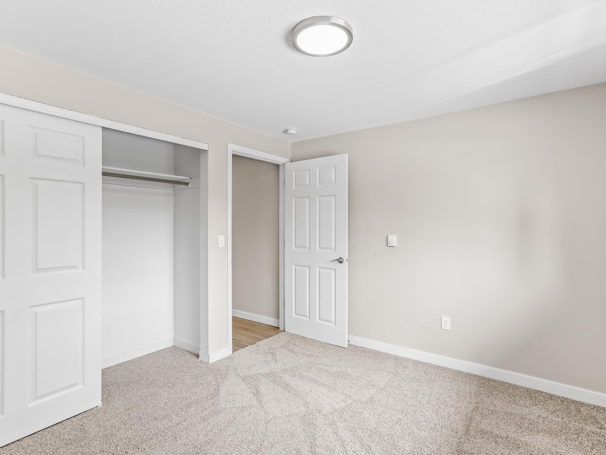 4602 Ne 72nd Ave - Photo 3 of 23