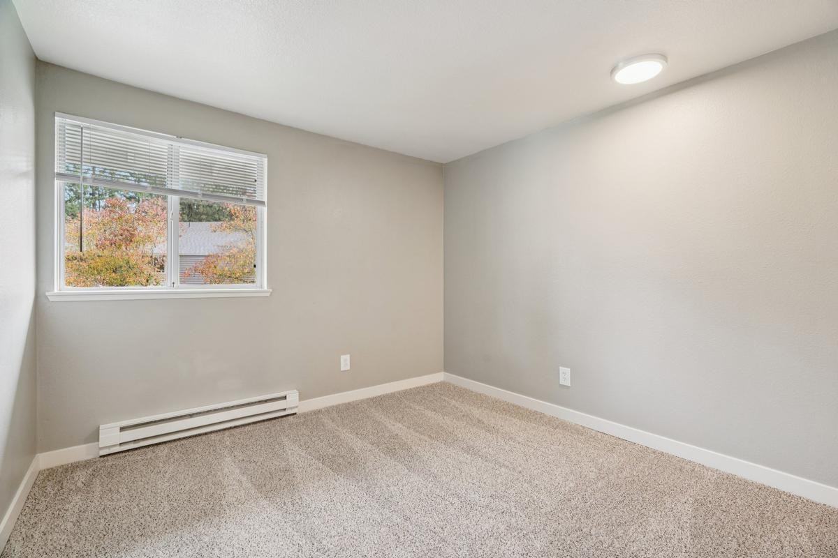 4777 Sw 11th St - Photo 3 of 23