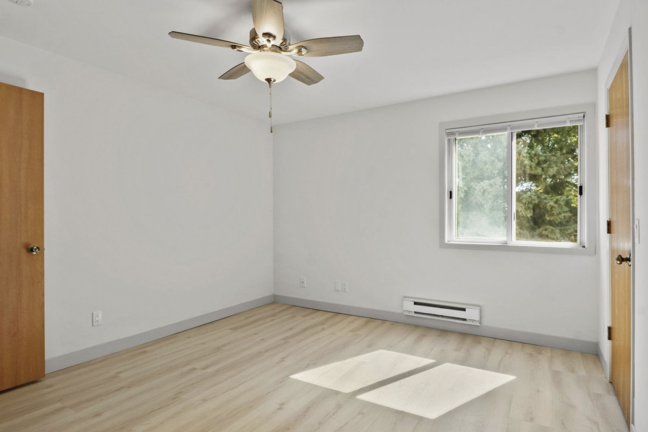 Ridgeview Heights - Photo 7 of 24