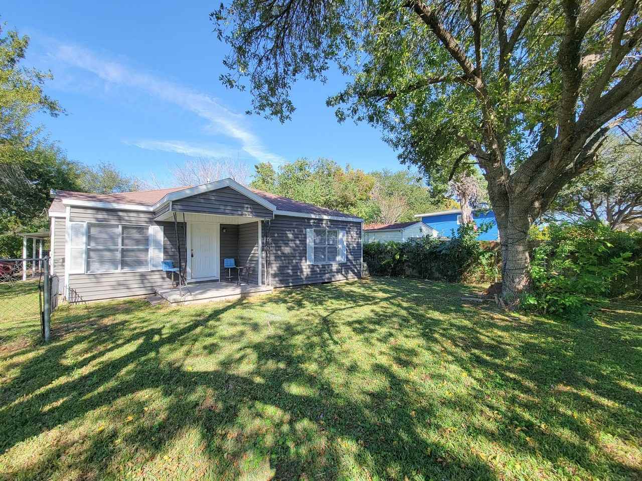 2330 Cedar Dr - Photo 2 of 22