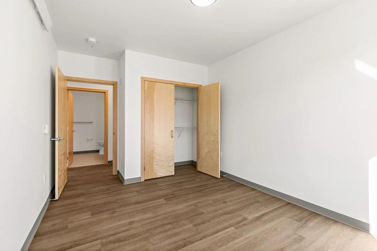 151 Ne 103rd St - Photo 3 of 27