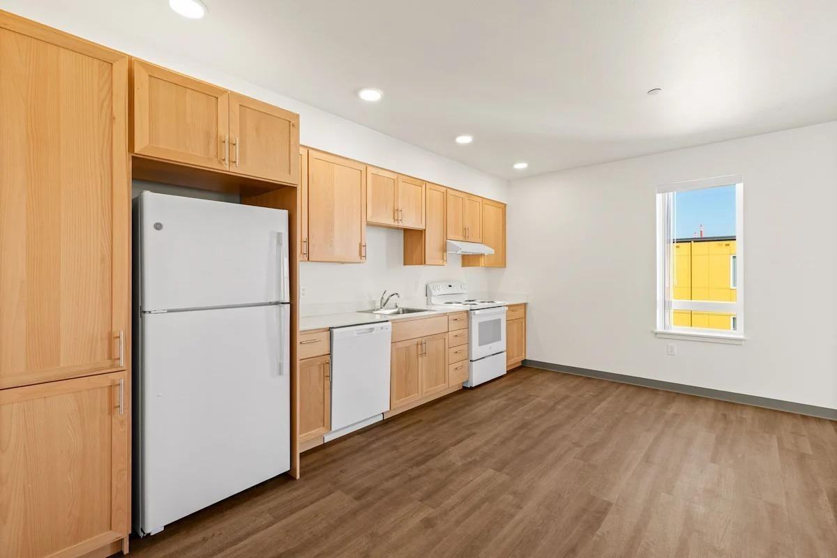 151 Ne 103rd St - Photo 3 of 27