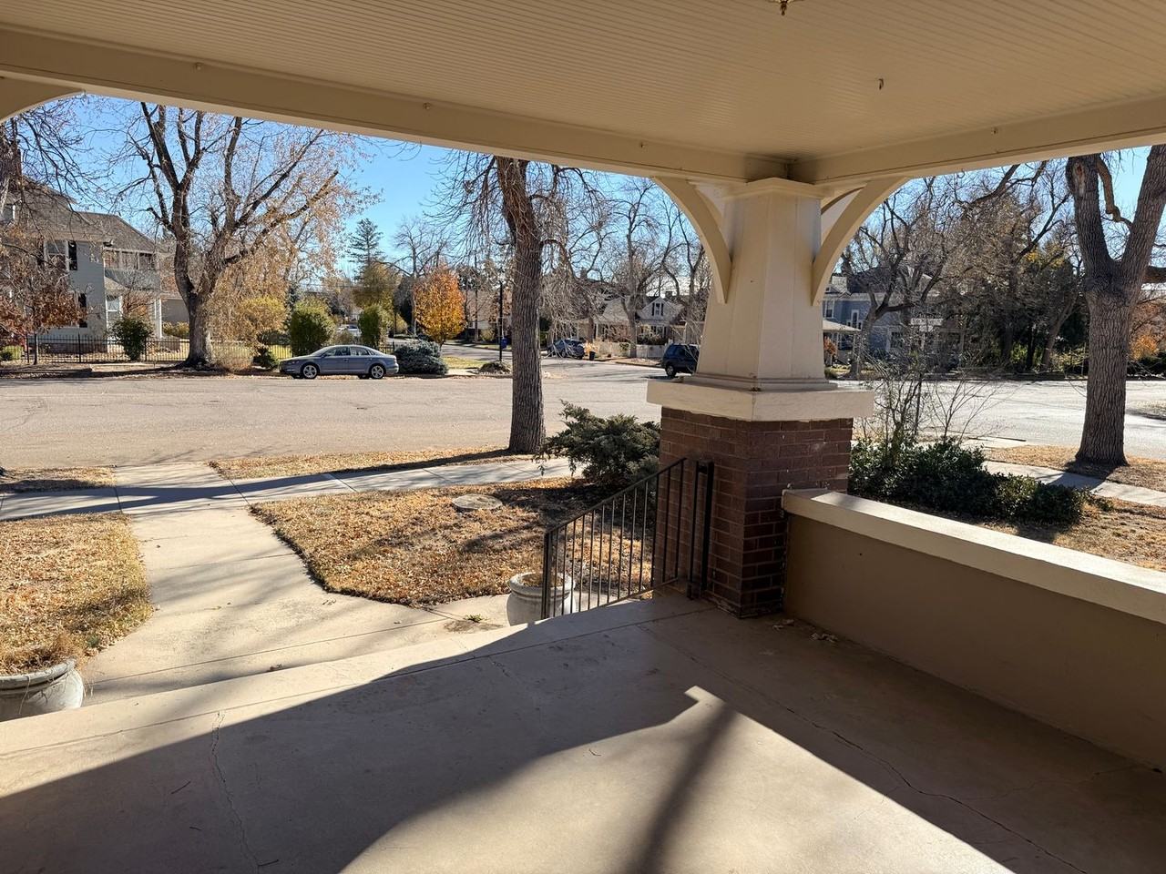 1304 N Tejon St - Photo 3 of 21