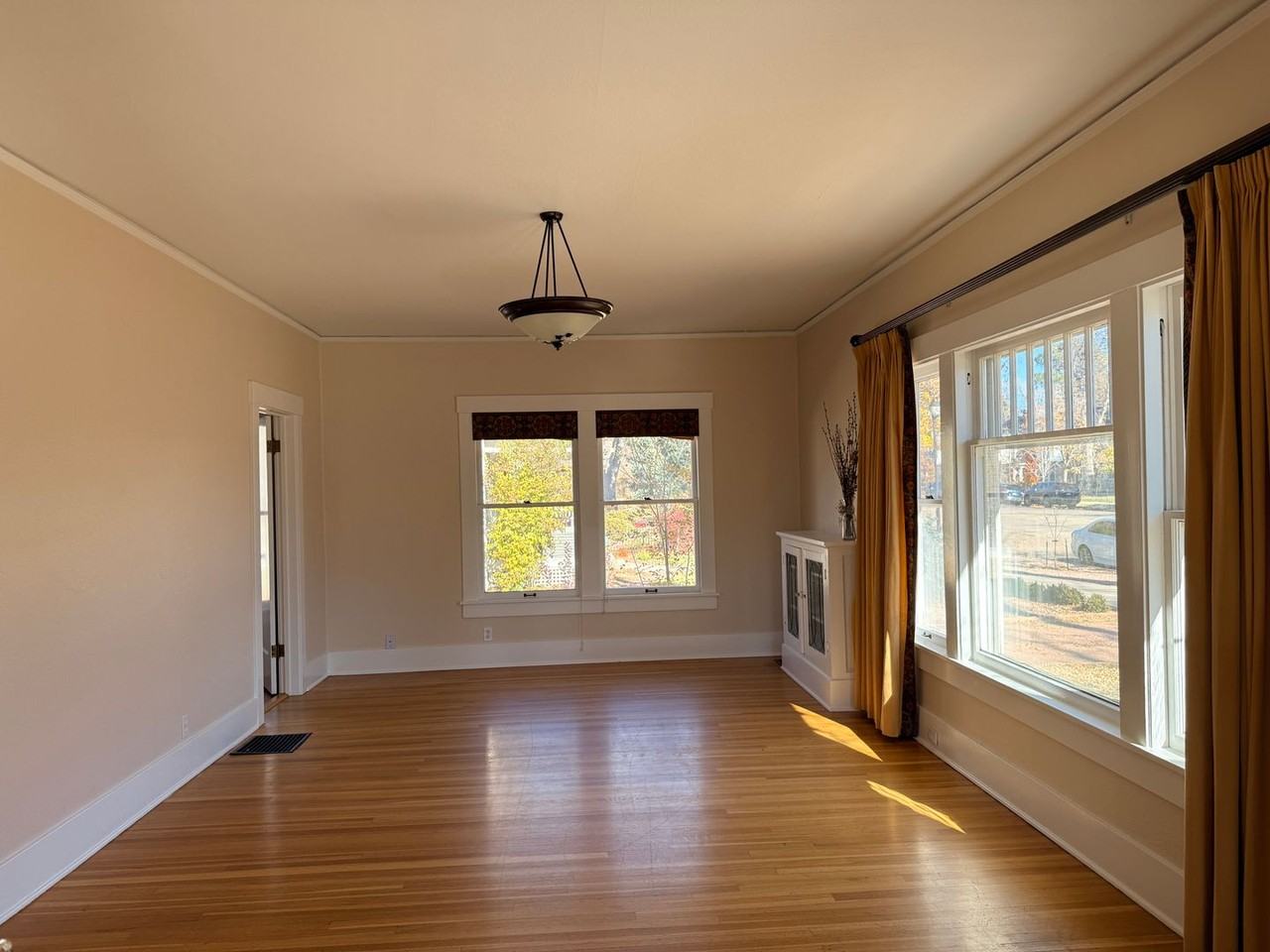 1304 N Tejon St - Photo 5 of 21