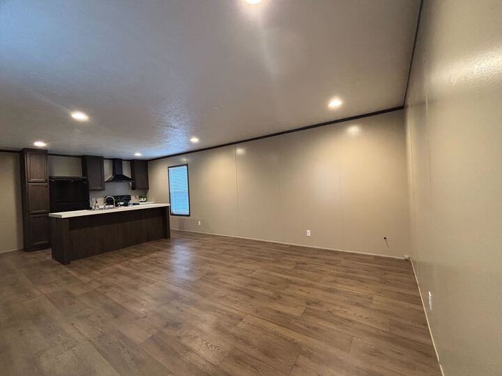 601 Kathy Street - Photo 3 of 35