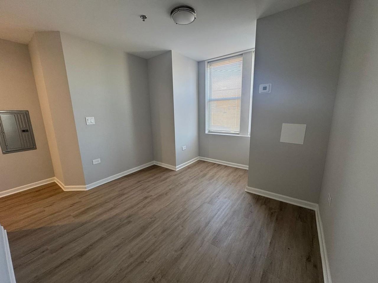 10 N Sheridan Rd. - Photo 6 of 25