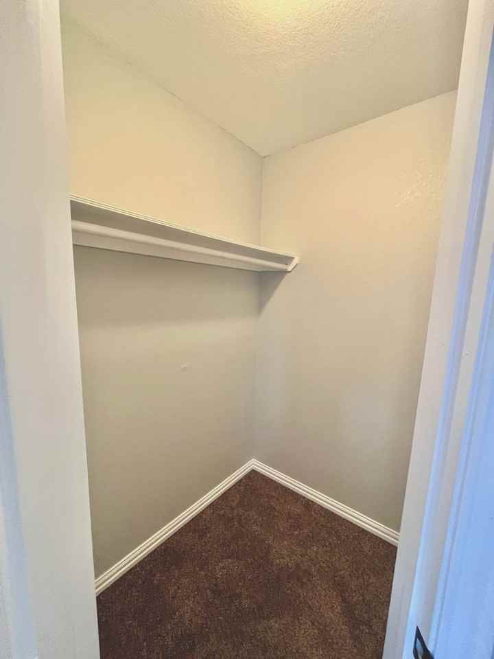 1216 N 4th St - Photo 5 of 33