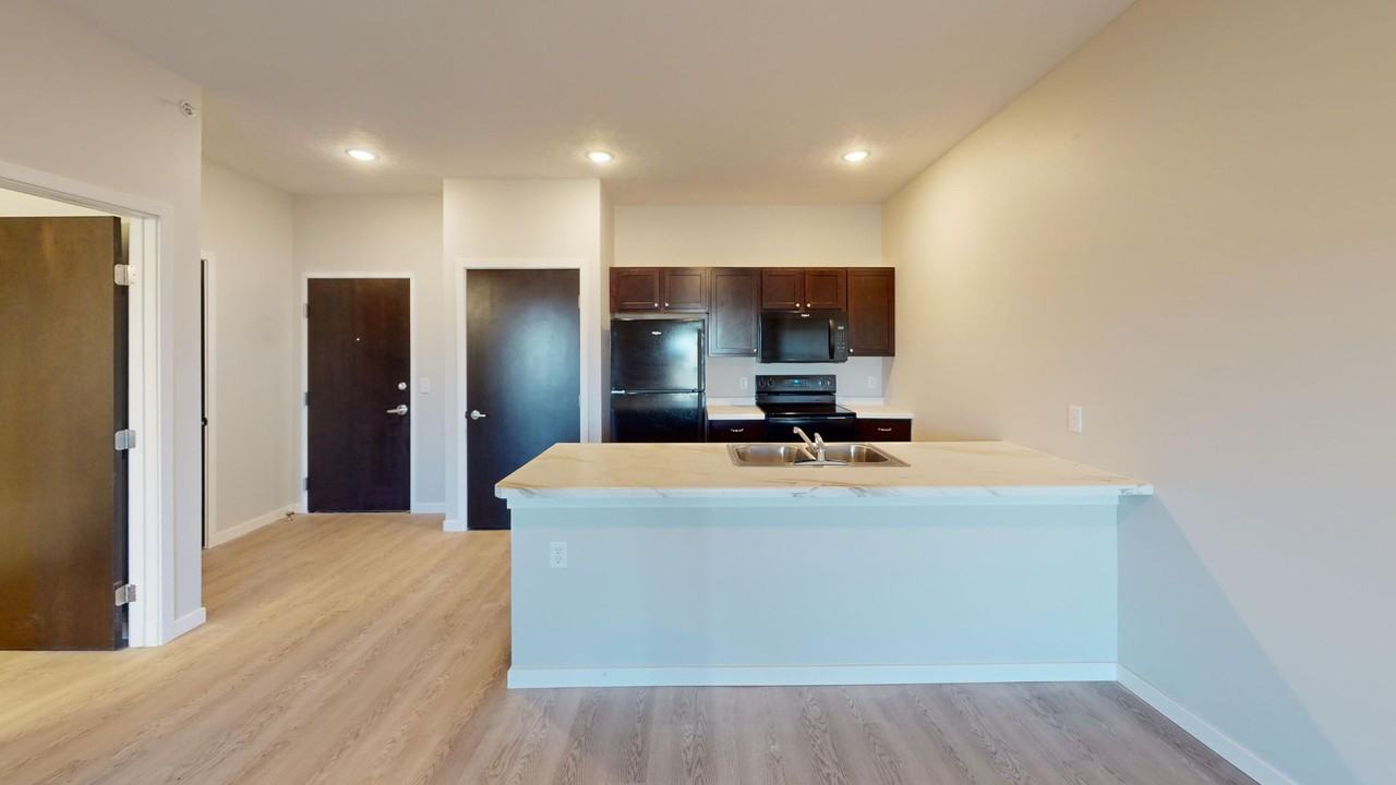 Pioneer Apartments & Townhomes - Photo 3 of 39