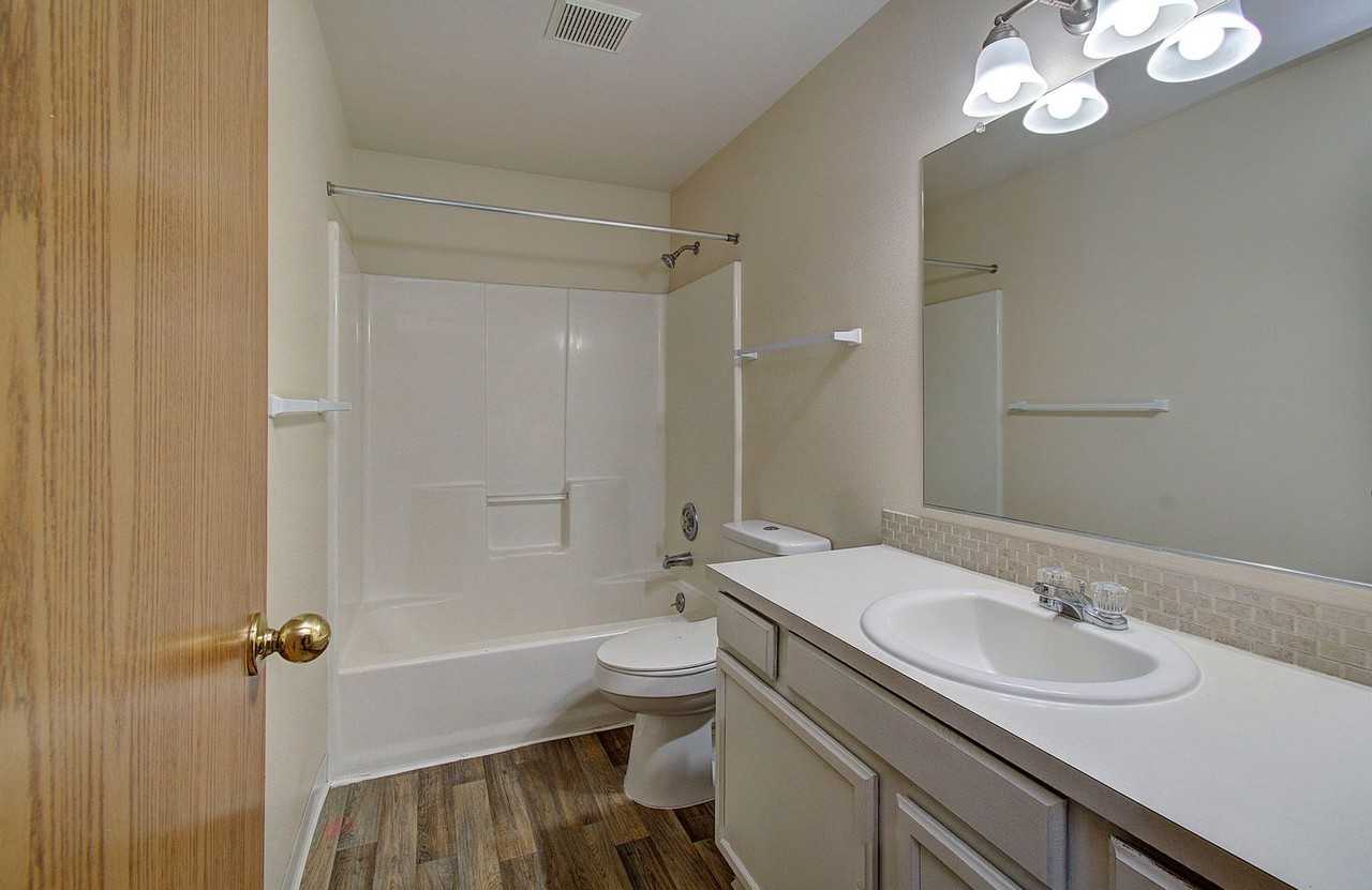 4416 Ne 130th Ave - Photo 6 of 39