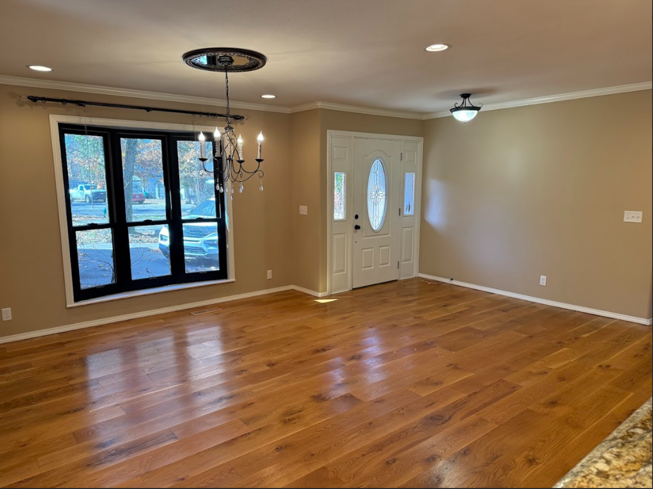 23 Howard Pl - Photo 2 of 26