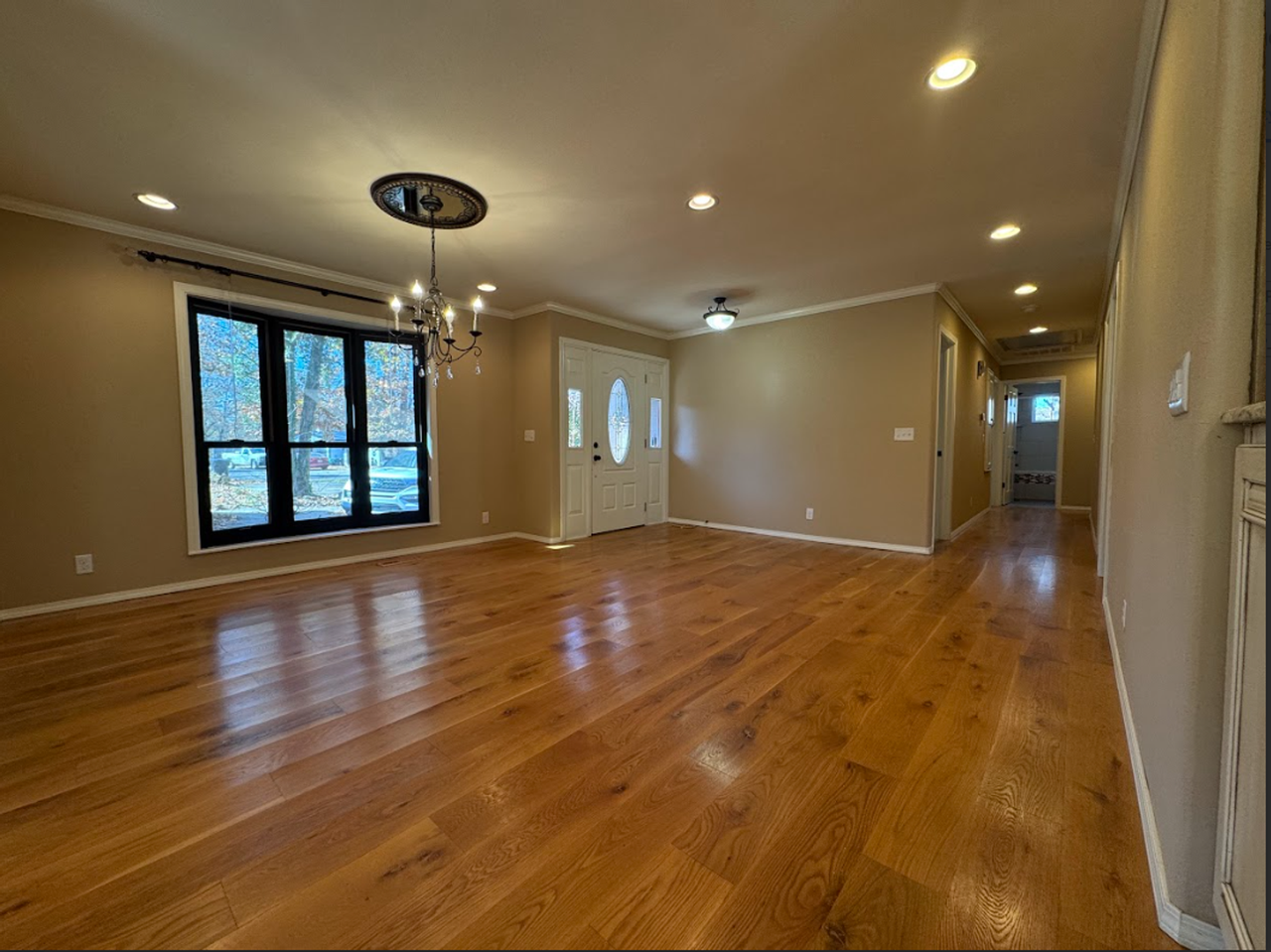 23 Howard Pl - Photo 3 of 26