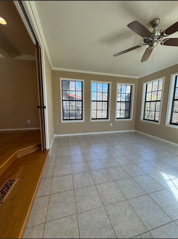 23 Howard Pl - Photo 7 of 26