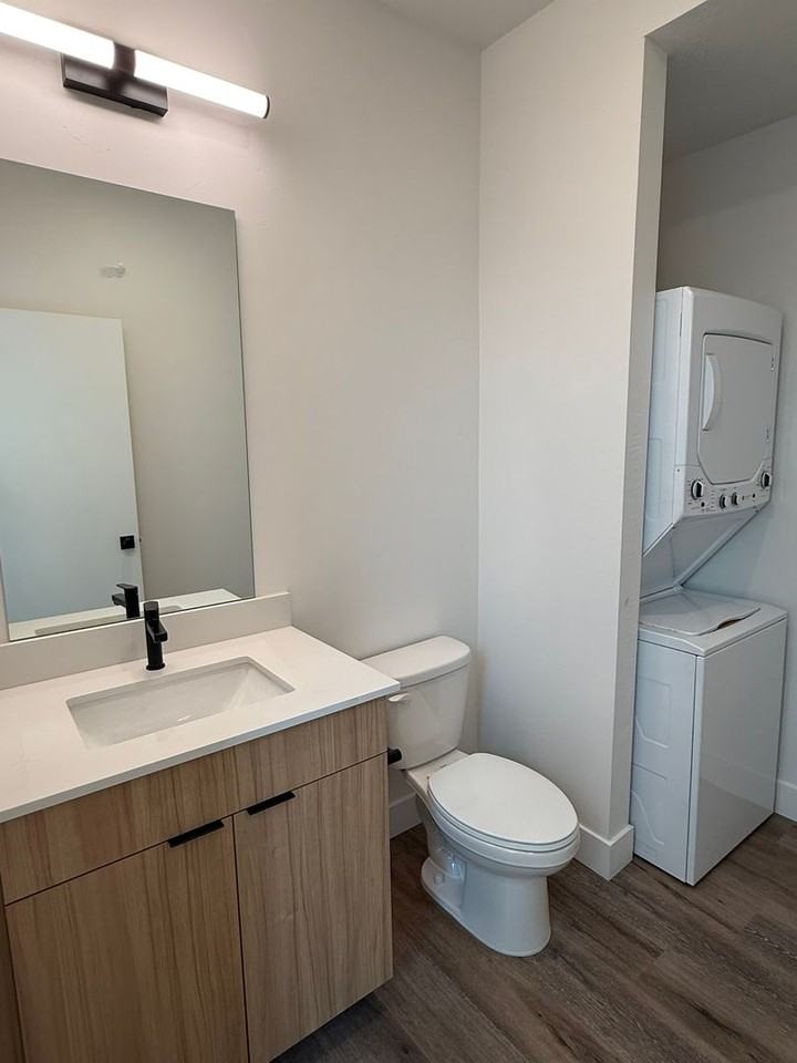 Park Place Townhomes - Photo 5 of 37