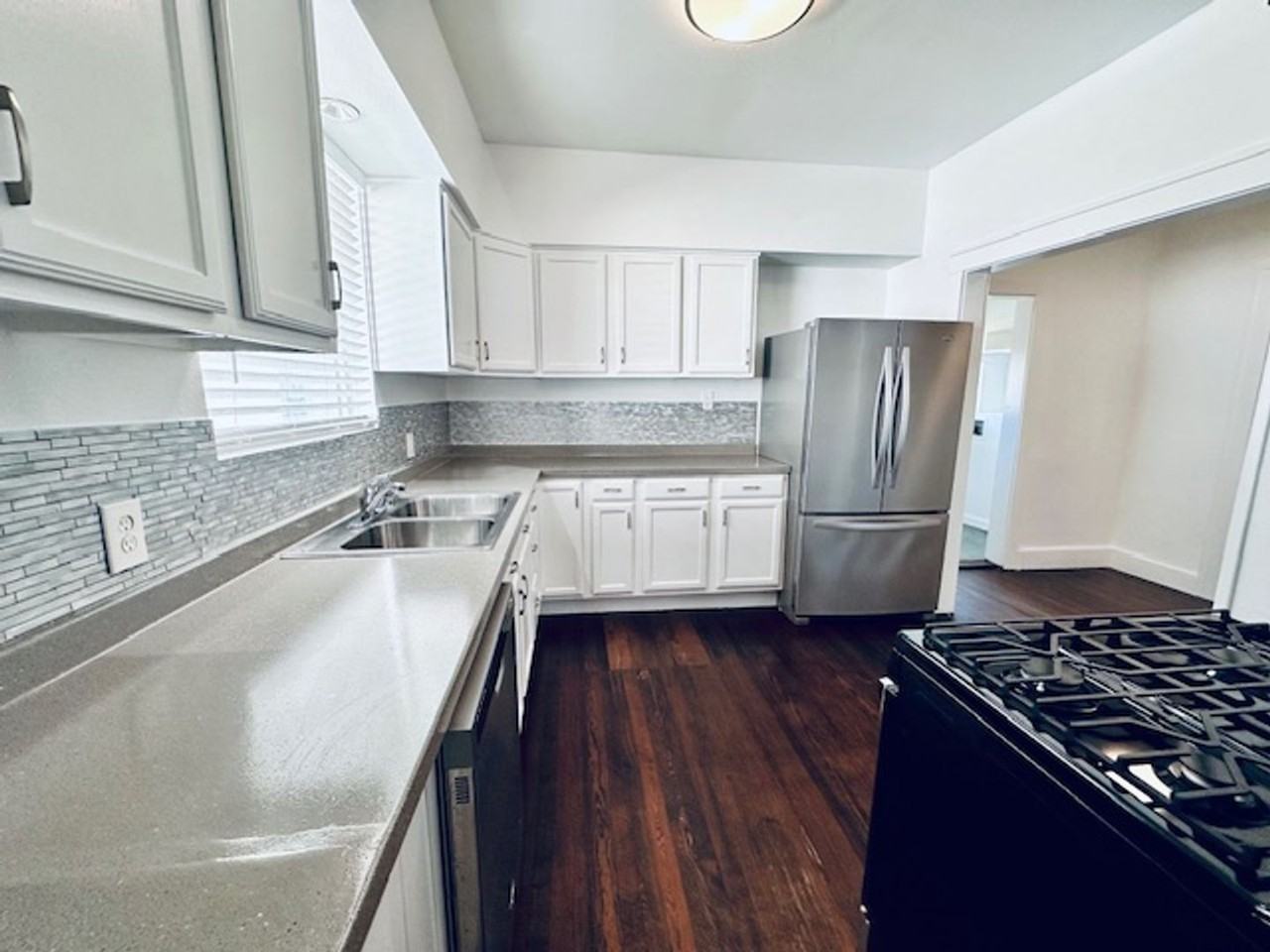 648 N Tyler St - Photo 6 of 14