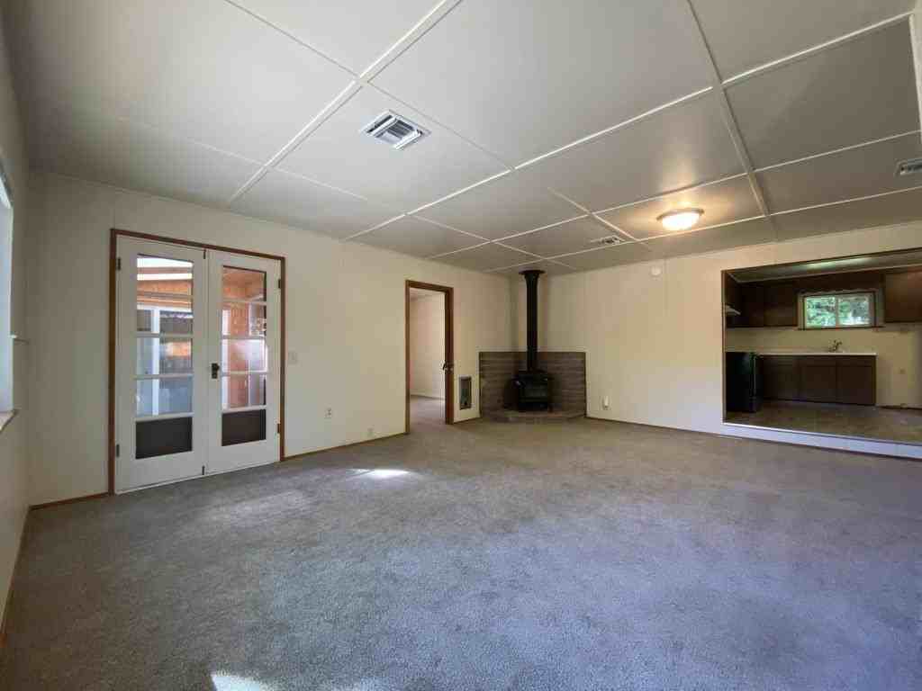 784 Murphy Creek Road - Photo 3 of 16