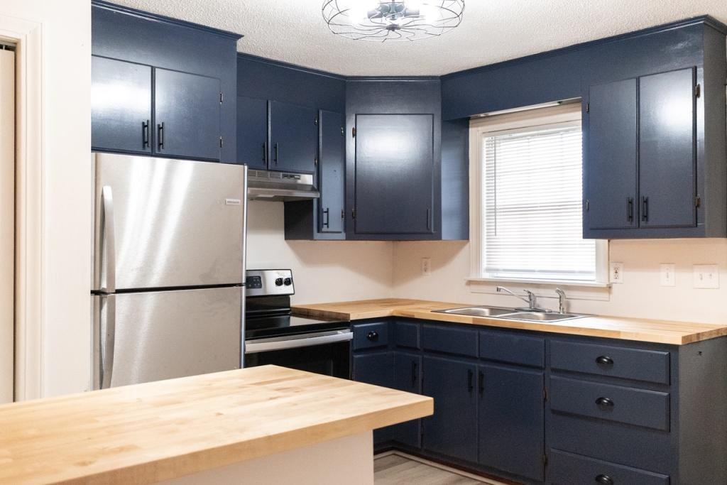 103 Patton Dr - Photo 4 of 9