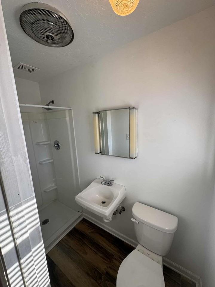 5519 Us Highway 431 - Photo 4 of 11