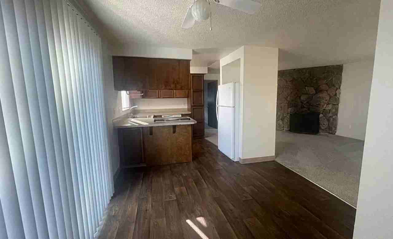 NE34 Duplexes - Photo 7 of 22