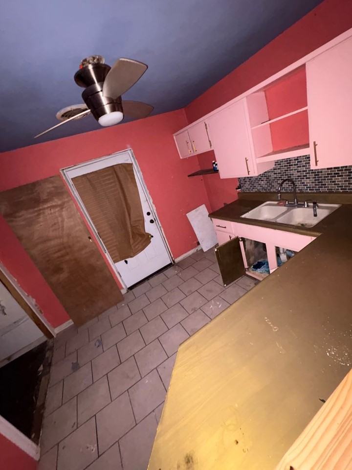 4421 Southeast 39th Street - Photo 7 of 10