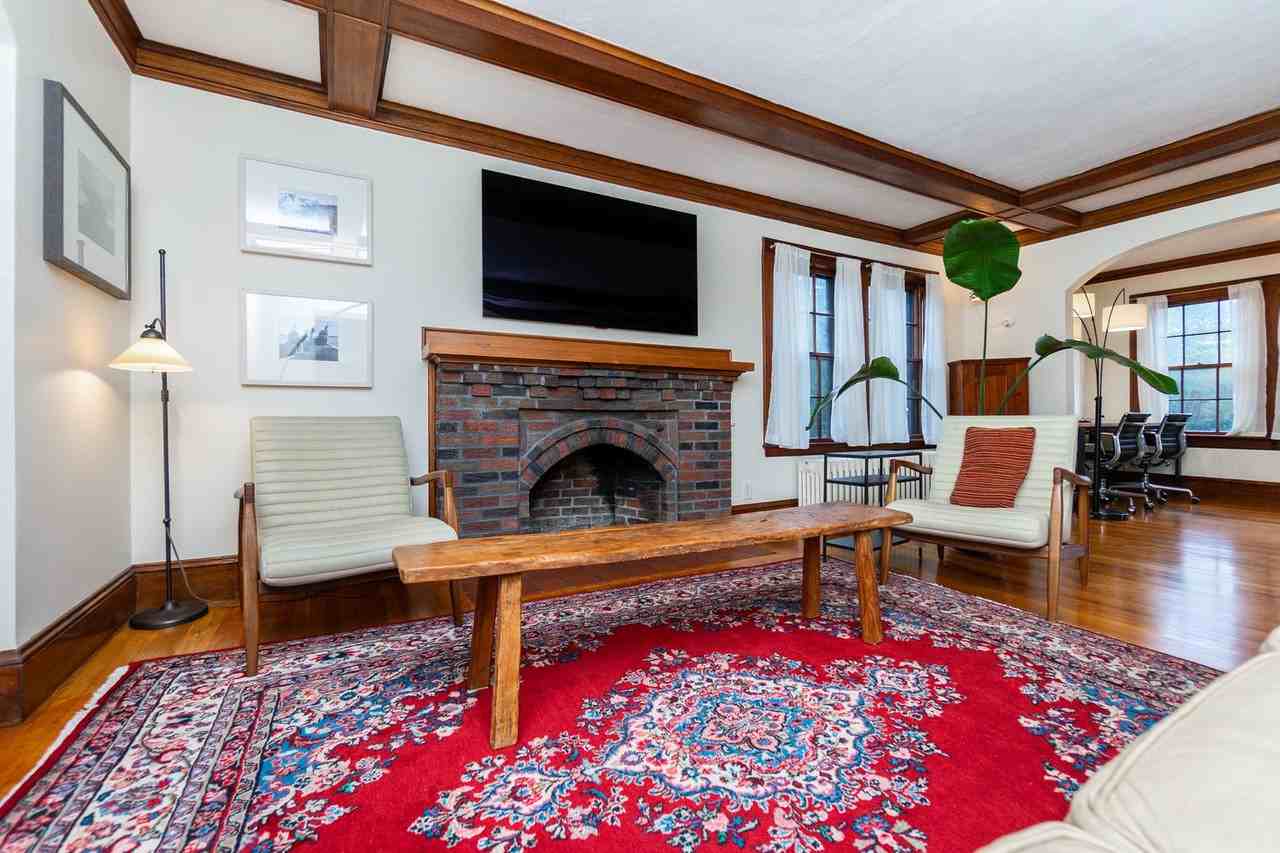 93 Churchill Ave - Photo 7 of 13