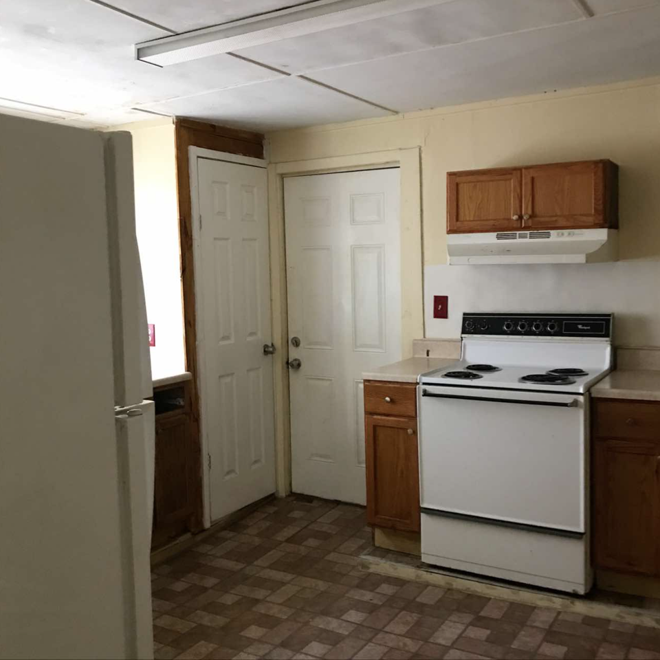 136 Hwy - Photo 3 of 13