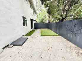 806 Fulton - Photo 1 of 1