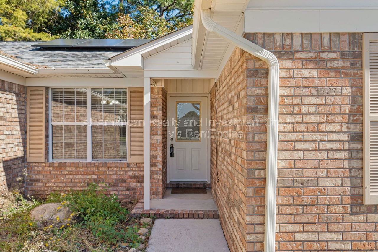 2254 Calle De Cantabria - Photo 3 of 23