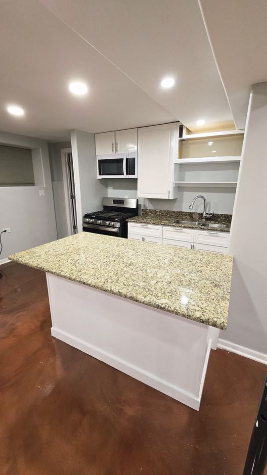 3330 West 66th Street - Photo 3 of 14