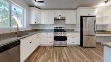 featured image of 419 Watson St