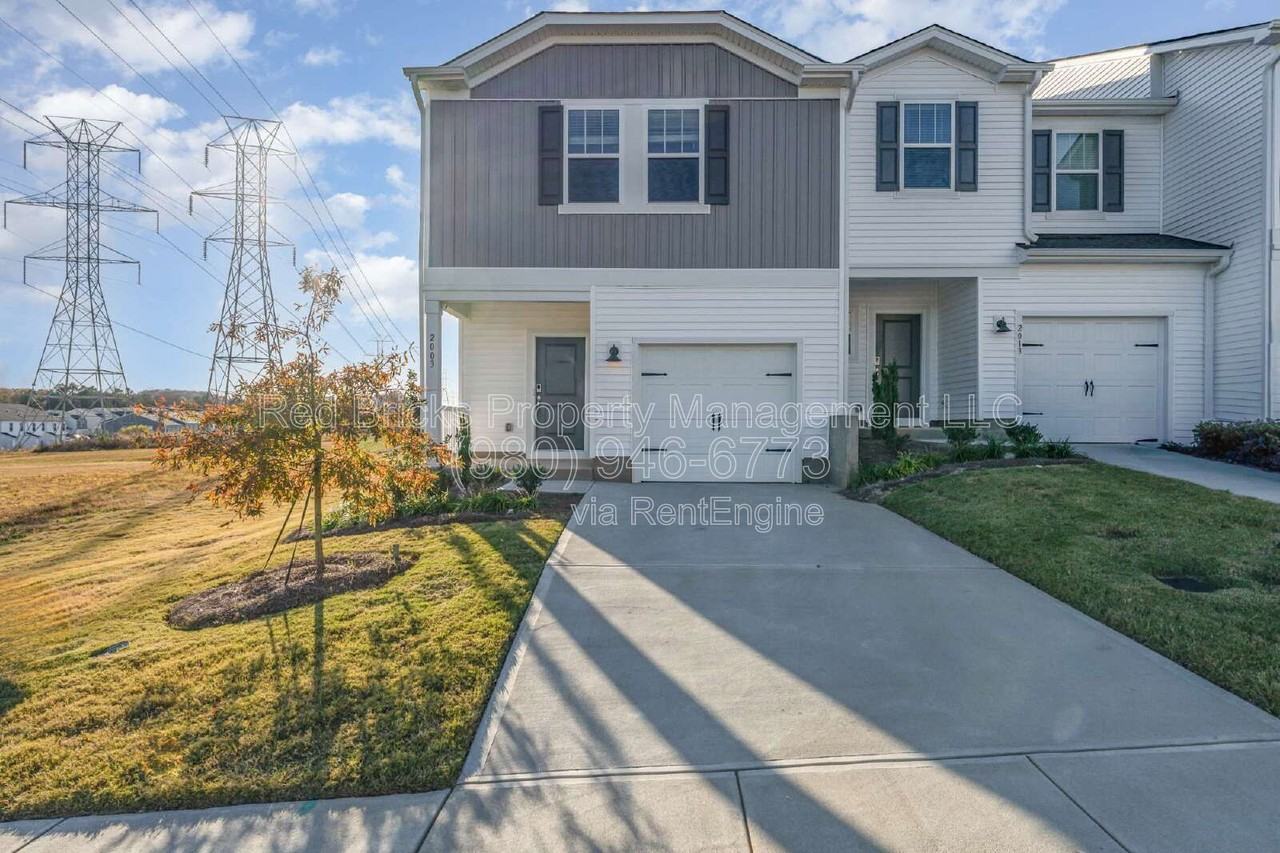 2003 Old Rivers Rd - Photo 2 of 29