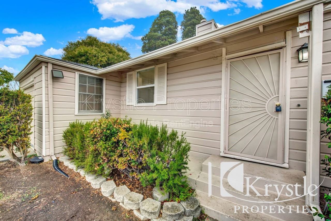 1047 Valle Vista Avenue - Photo 6 of 22