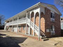 featured image of 925 S Main St #5