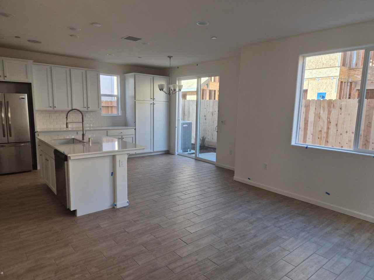 1507 Farmhouse Ln - Photo 5 of 16