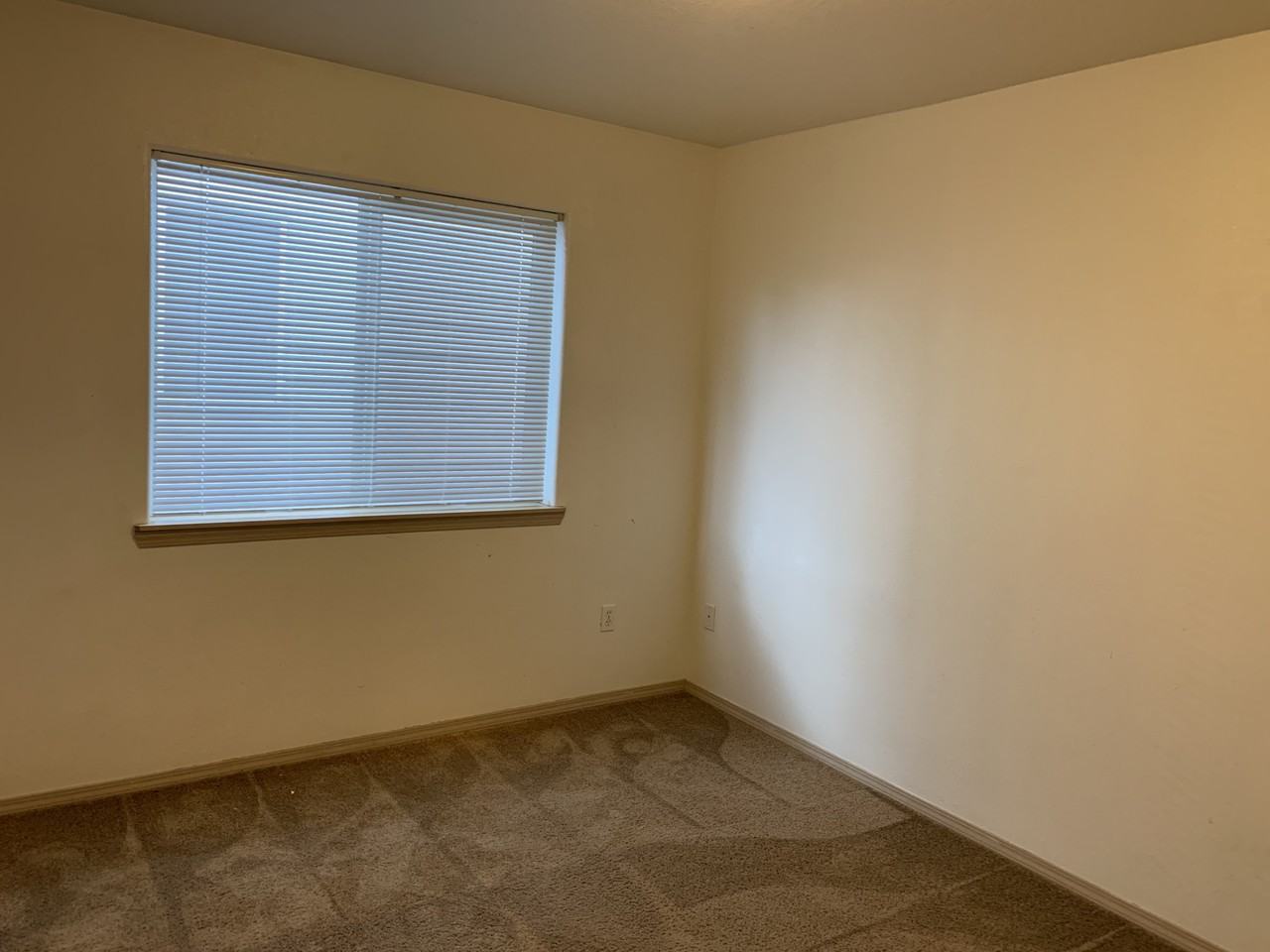 KOLC03 - Photo 2 of 5