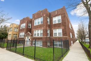 featured image of 2453 W Marquette Rd