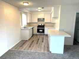 featured image of 14032 Cordary Ave