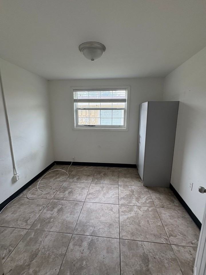 Magic Vacation Dade City - Photo 6 of 7