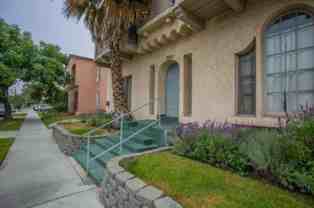 350 N Spaulding Ave - Photo 1 of 1