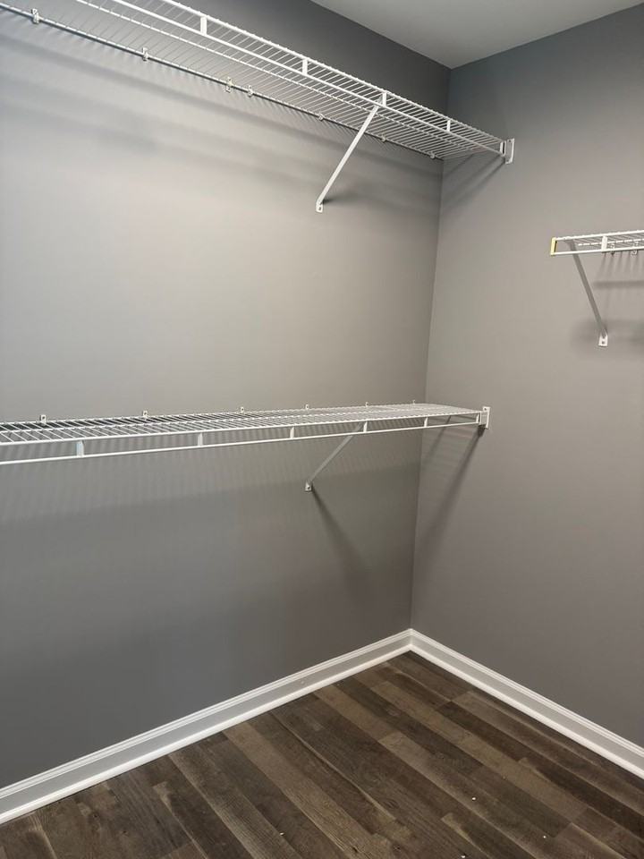 145 Galecrest Dr - Photo 3 of 17