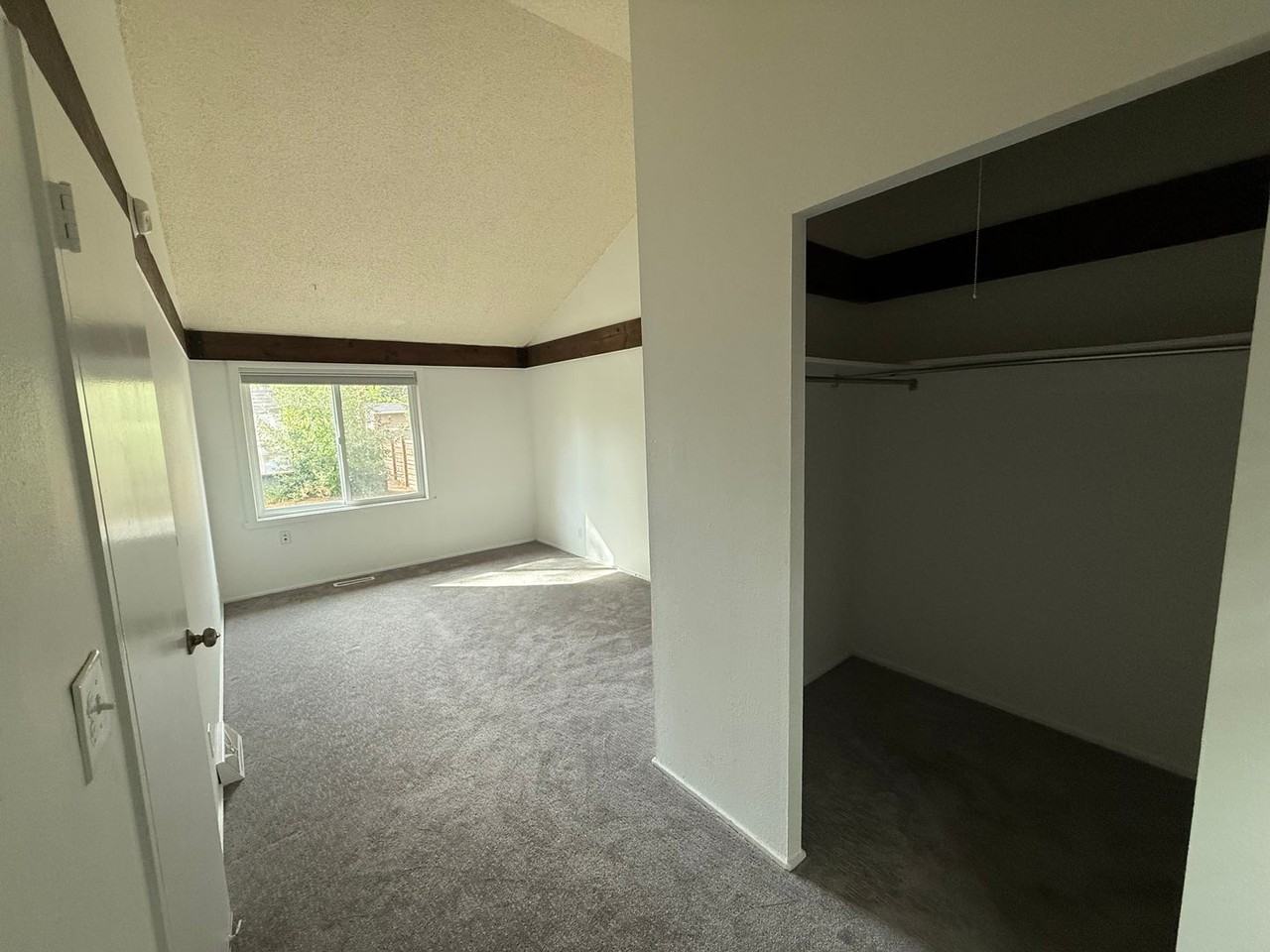 1487 Brown Cir - Photo 5 of 14