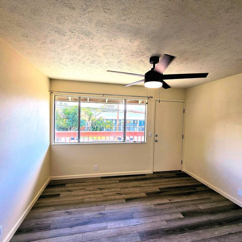 85 Walaka St - Photo 2 of 16