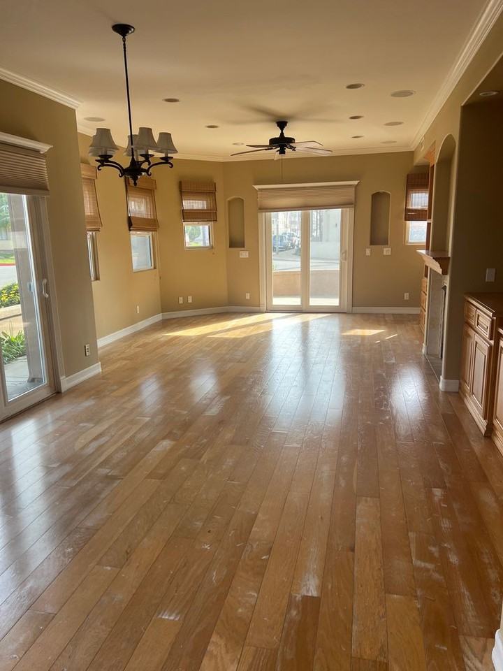 121 21st St - Photo 5 of 50