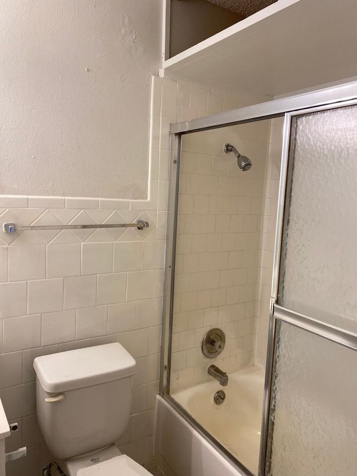 7770 Skolout St - Photo 5 of 6