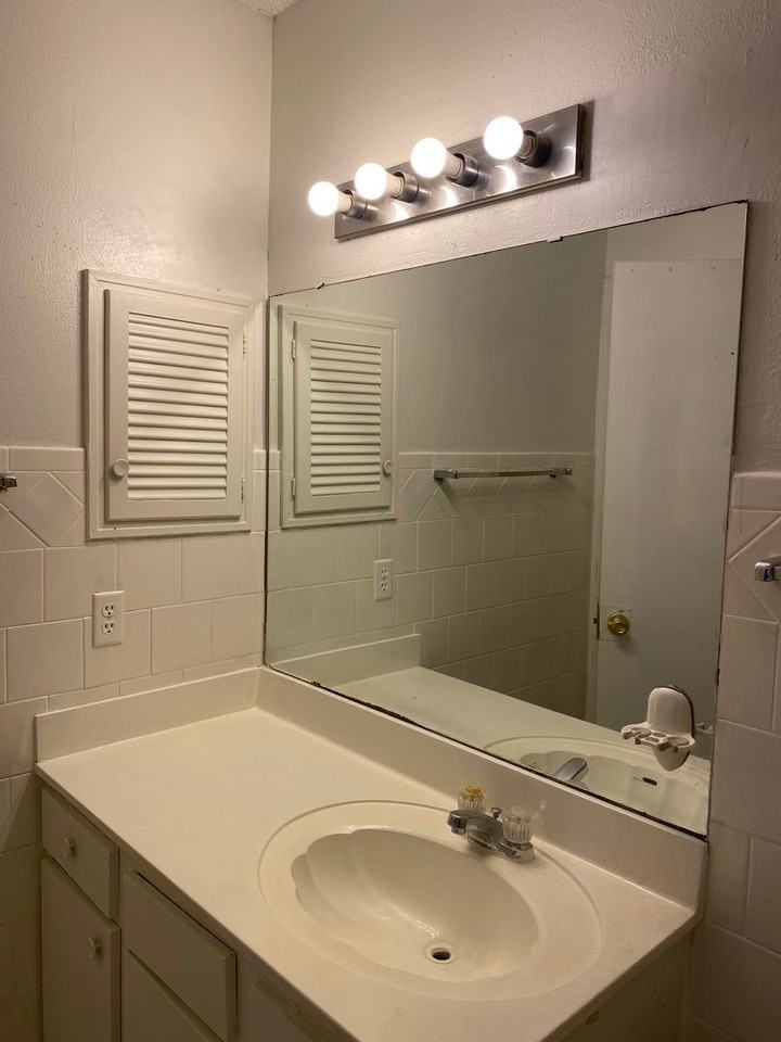 7770 Skolout St - Photo 6 of 6