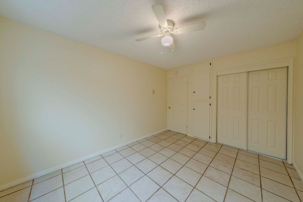 1711 Coronado Ave - Photo 7 of 16